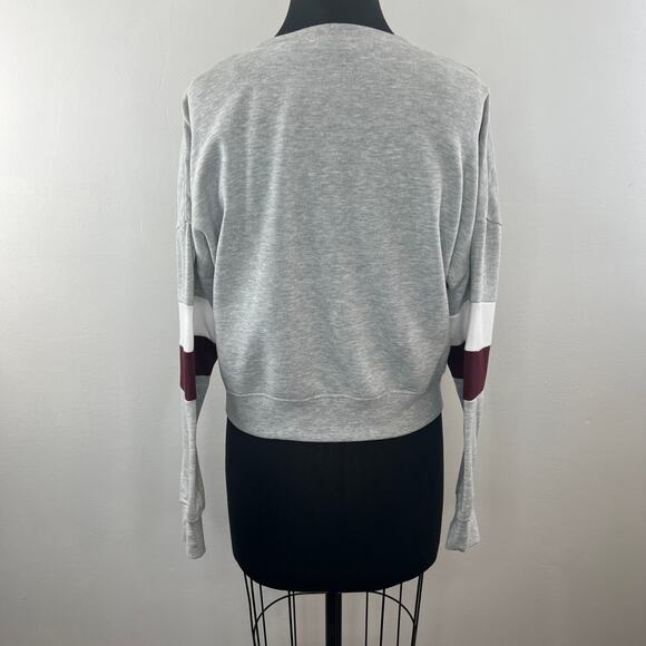 HARRY POTTER Gryffindor Hogwarts Athletics Department Embroidered Sweatshirt S - Picture 6 of 9